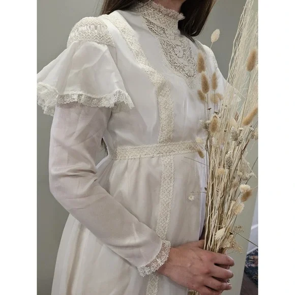 Vintage 70s Cream Prairie Dress Victorian Peasant Cottage Lace Boho Wedding Gown - Picture 5 of 16